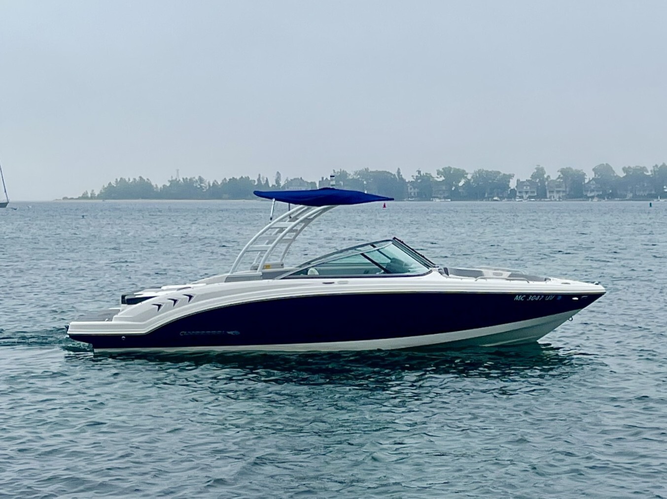 2022 Chaparral 23SSi 246 in harbor springs MI