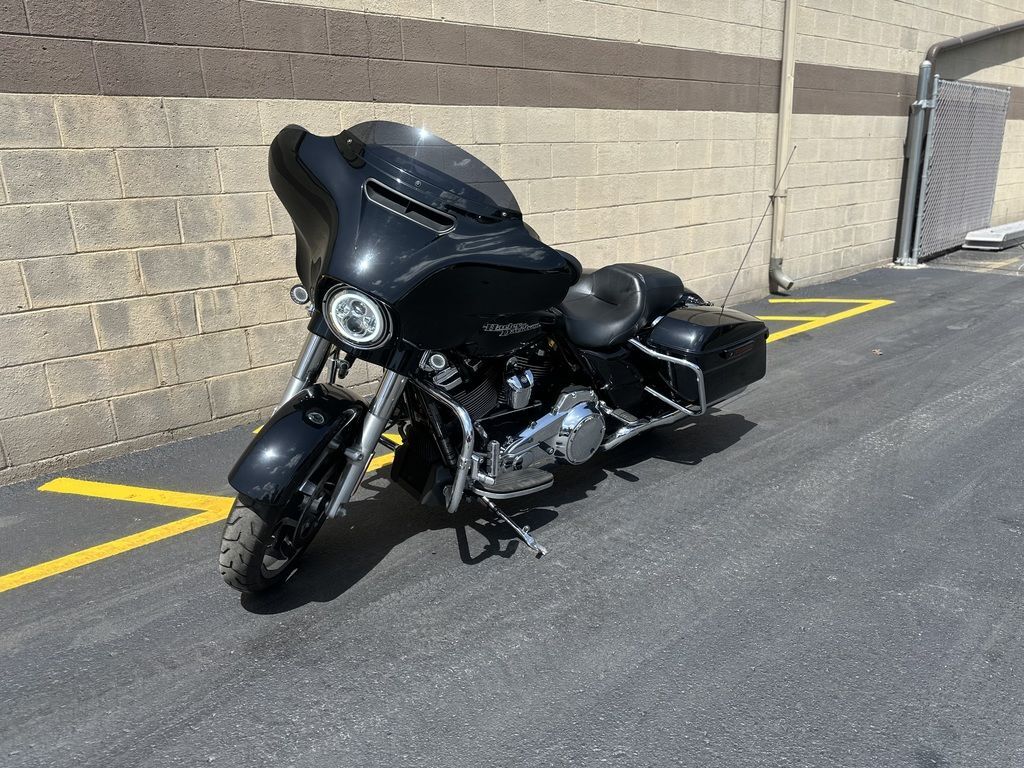 2017 Harley-Davidson® FLHXS - Street Glide® Special SPECIAL in Brighton, MI