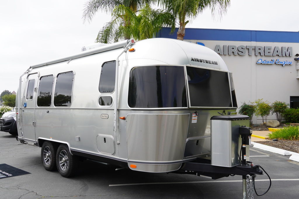 2025 Airstream Trade Wind 23FBT in temecula CA