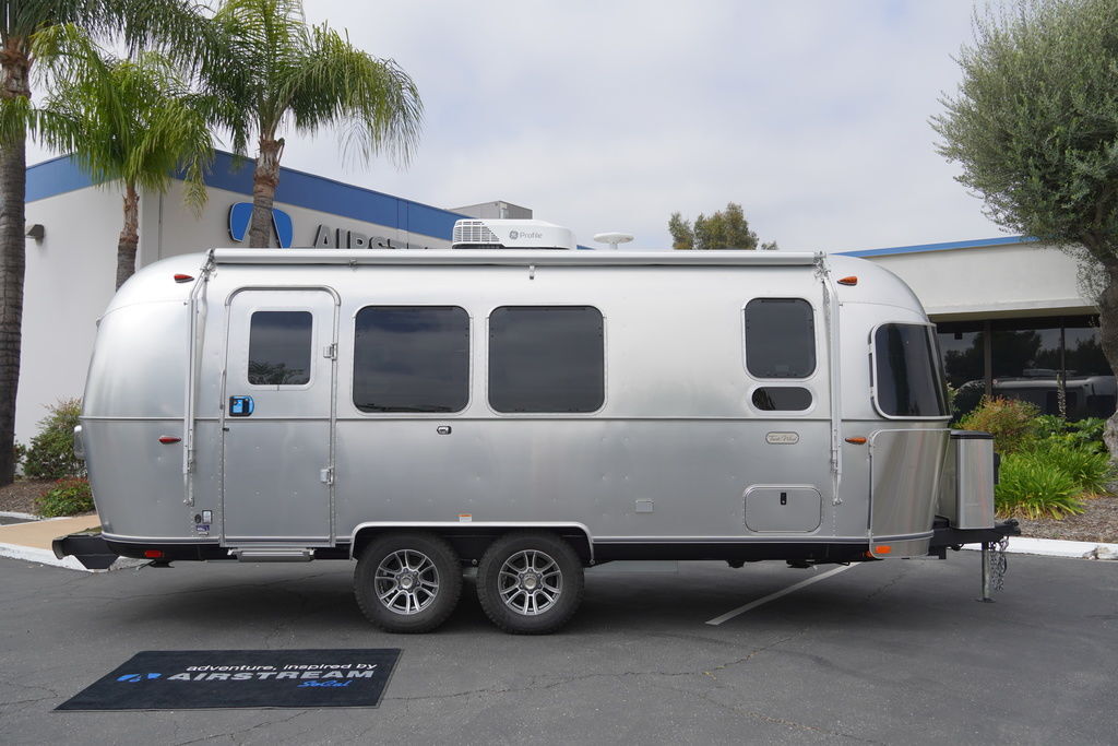 2025 Airstream Trade Wind 23FBT in temecula CA