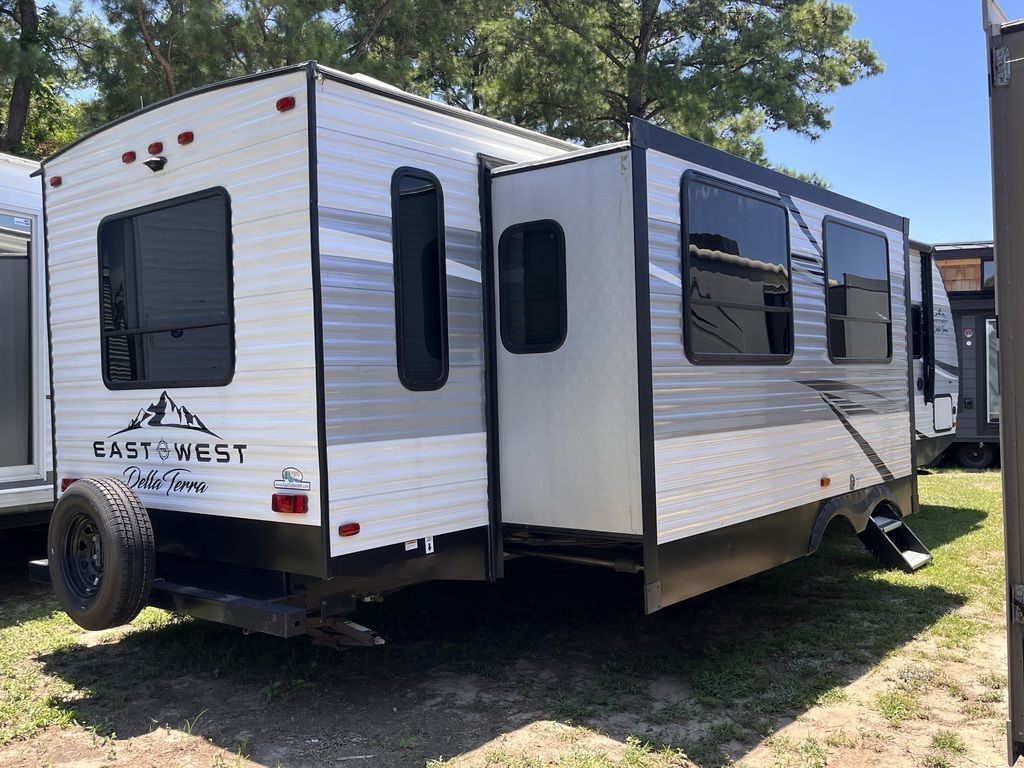2021 Forest River EAST TO WEST M-292MK in newport NC