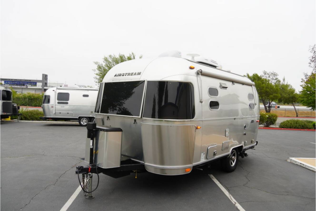A photo of this 2023 Airstream Caravel 19CB