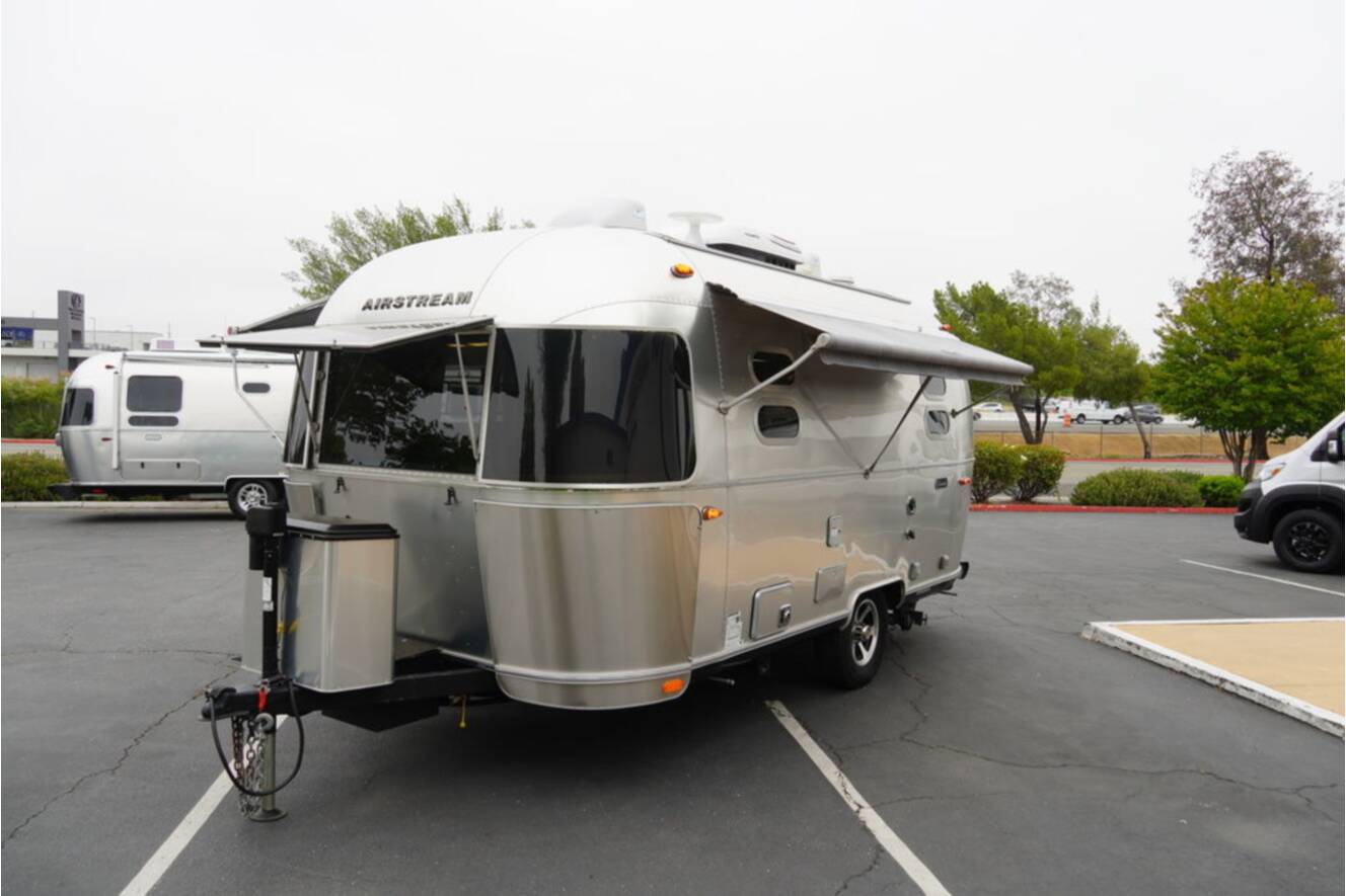 A photo of this 2023 Airstream Caravel 19CB