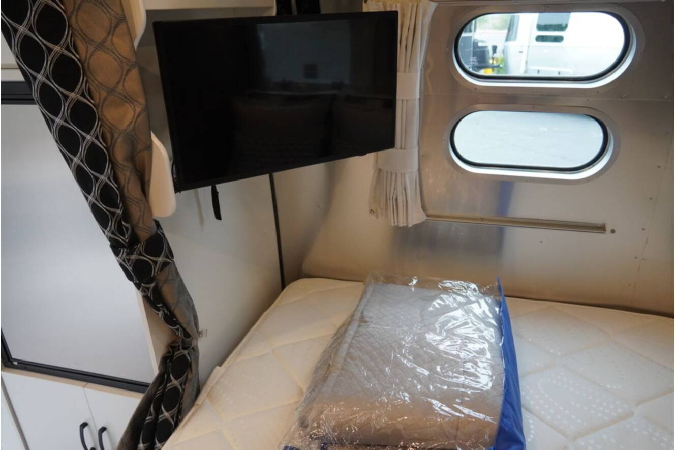 A photo of this 2023 Airstream Caravel 19CB