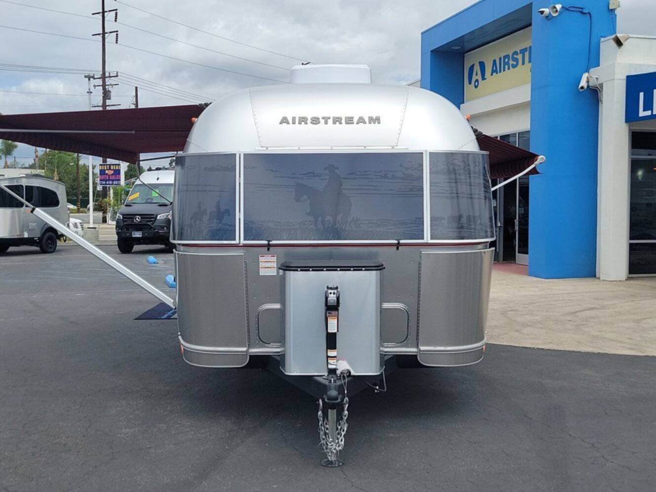 A photo of this 2026 Airstream Stetson 6666