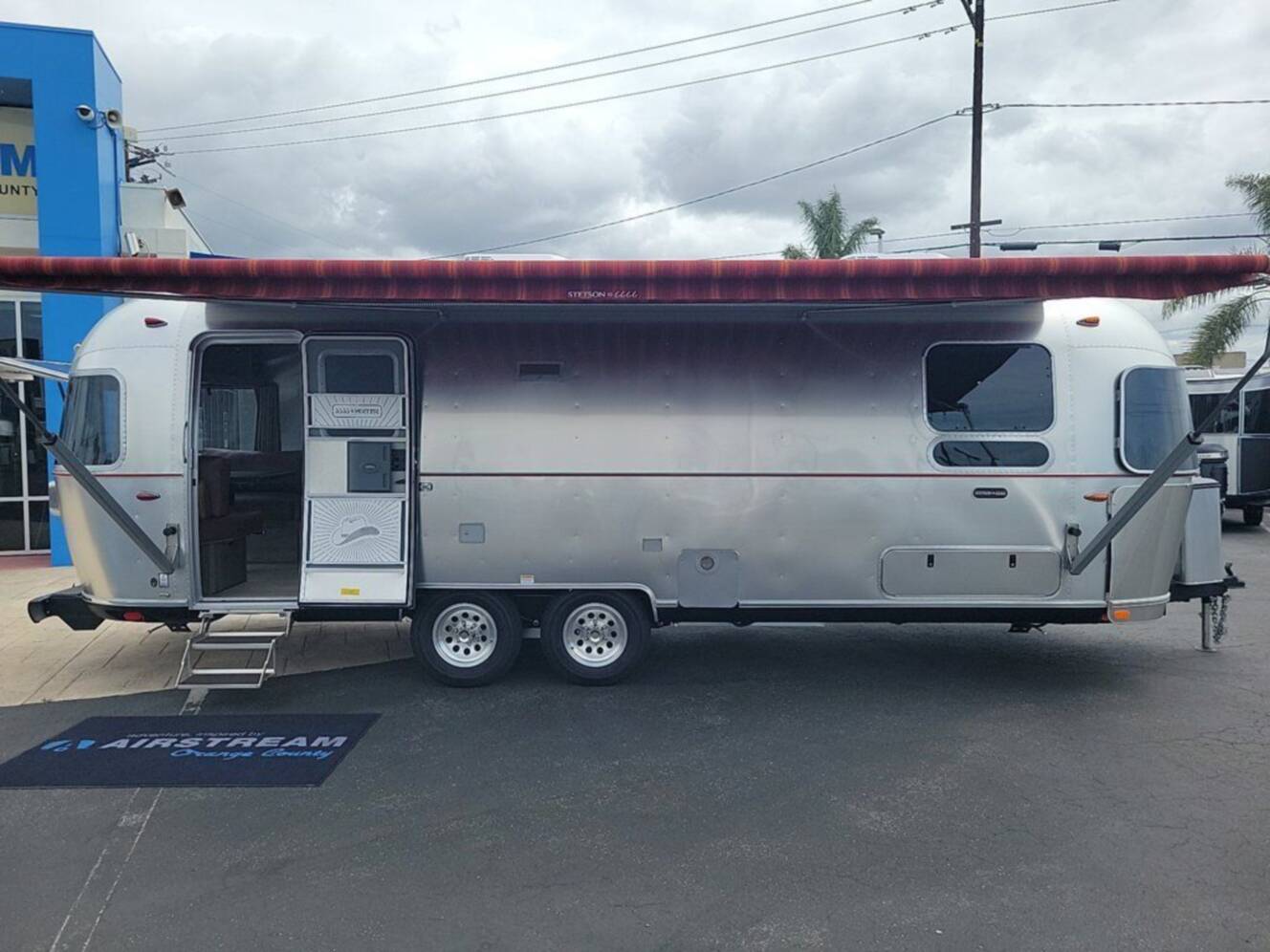 A photo of this 2026 Airstream Stetson 6666