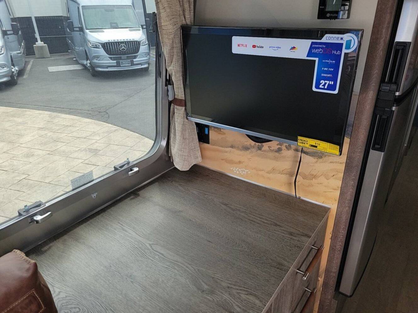 A photo of this 2026 Airstream Stetson 6666
