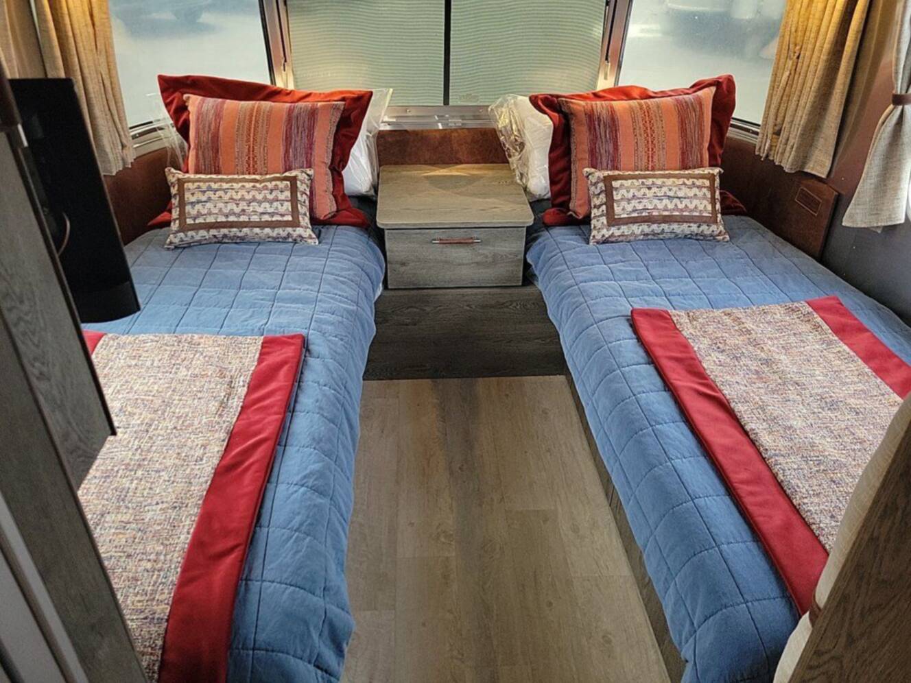 A photo of this 2026 Airstream Stetson 6666