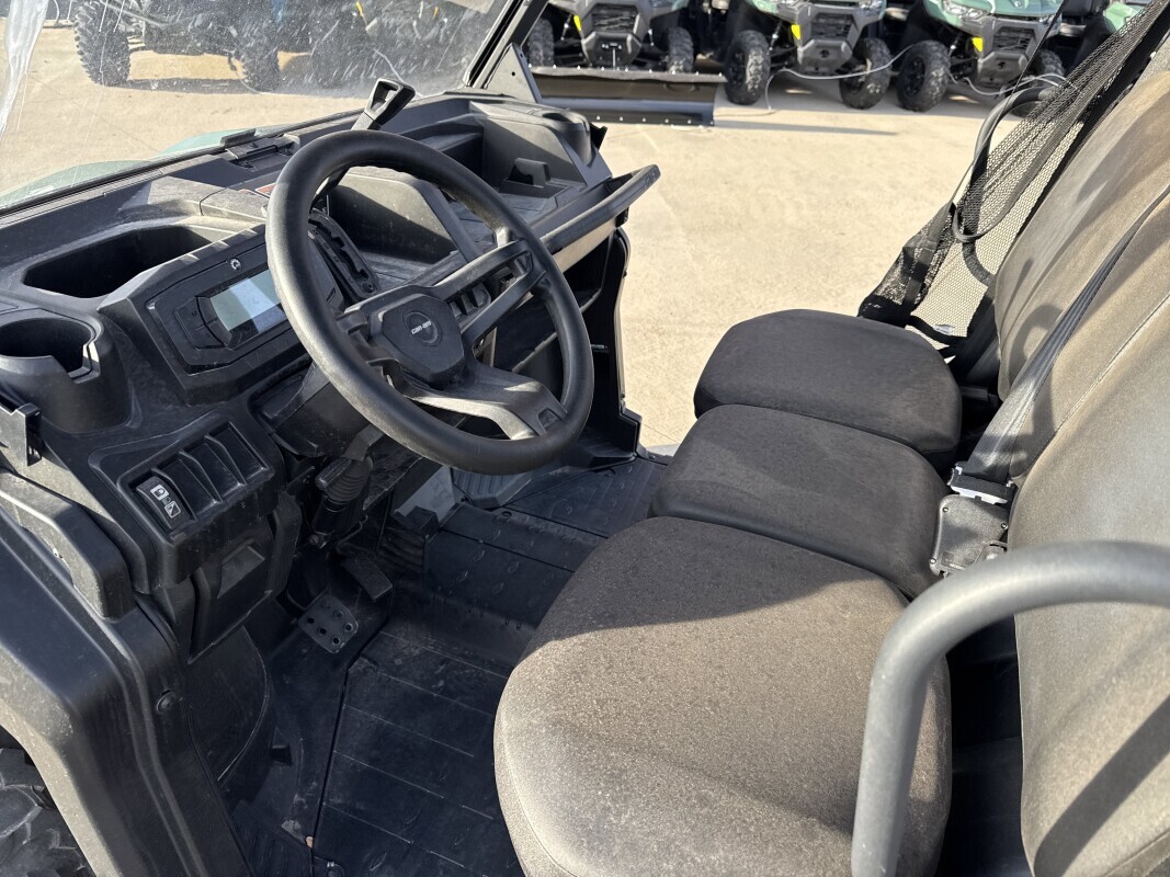 2025 Can-Am Defender HD7 in rapid city SD