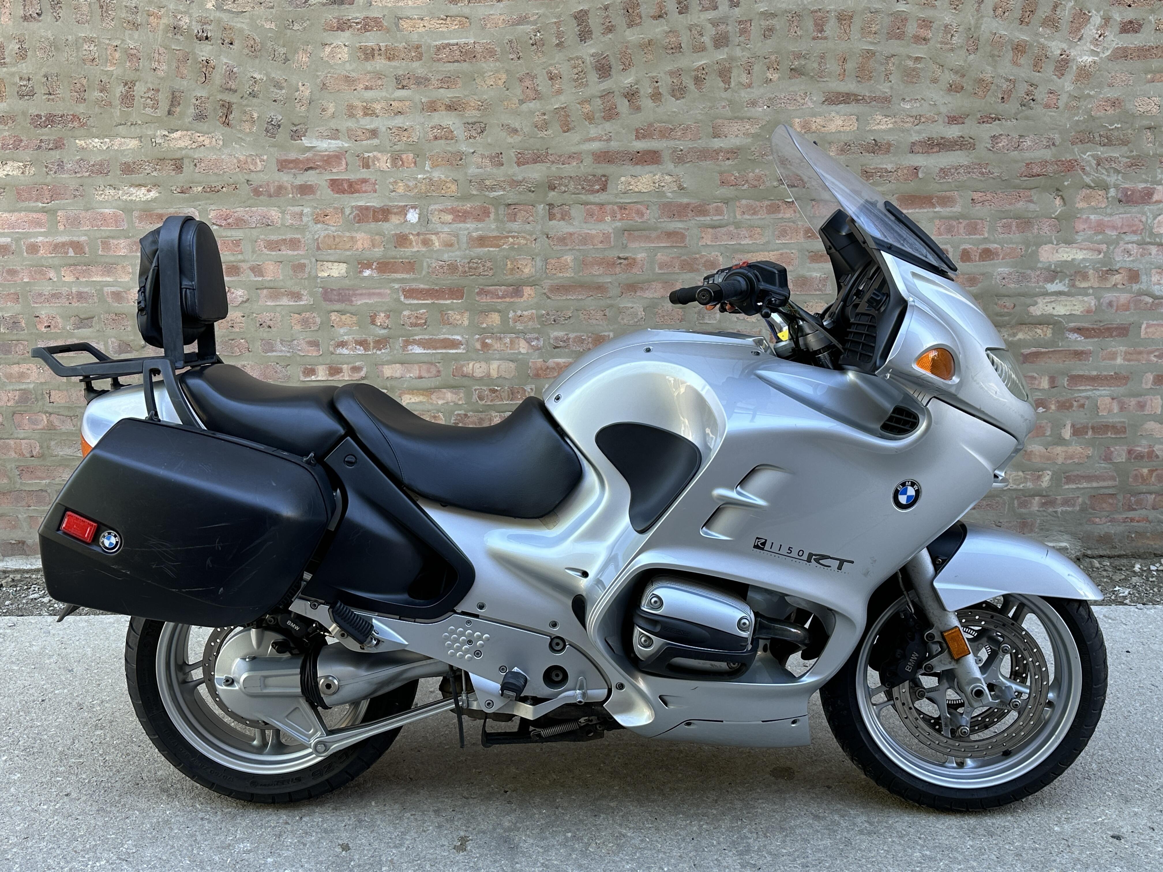2002 BMW R1150RT RT in Villa Park, IL
