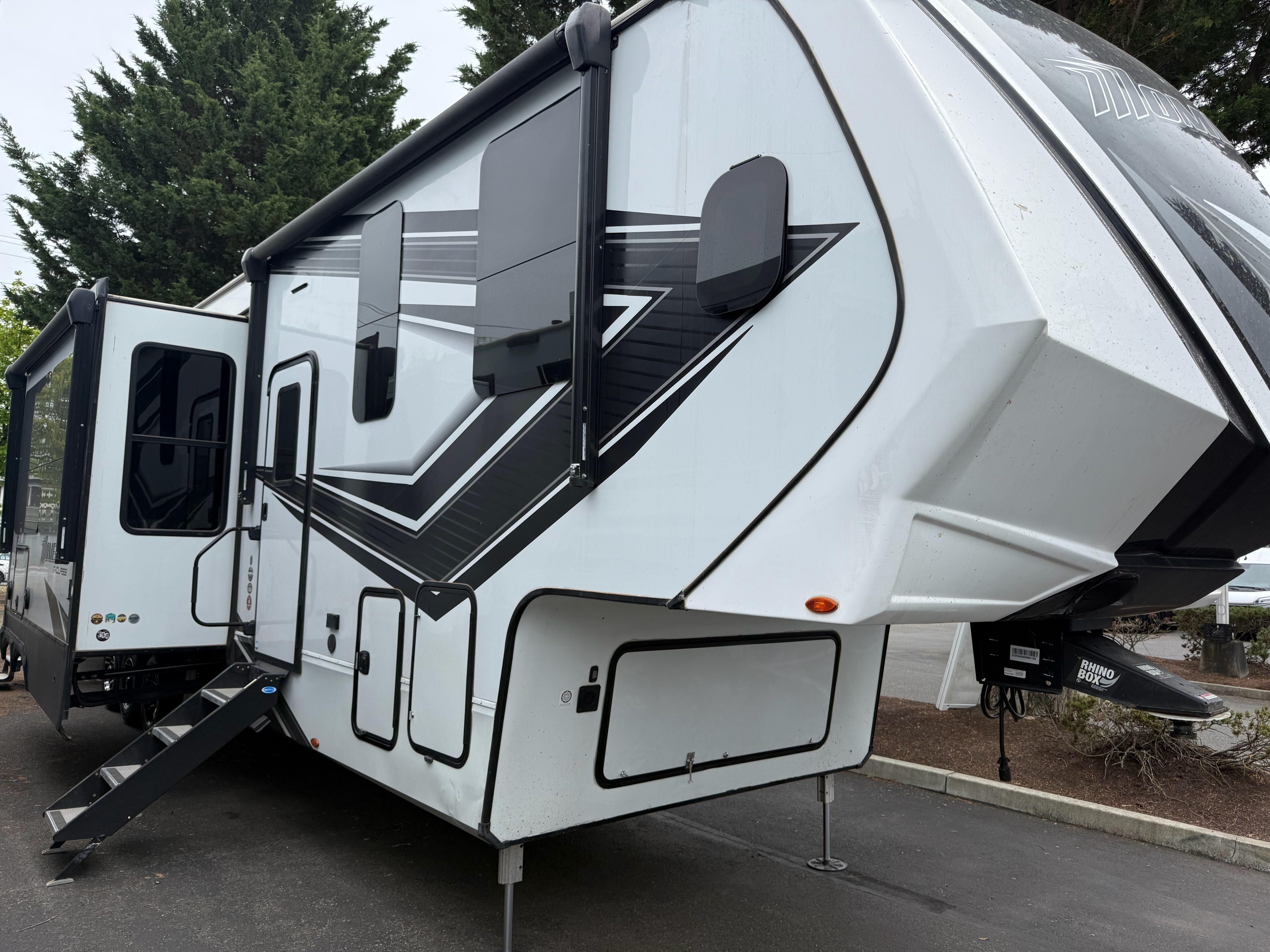 2024 Grand Design Rv Momentum in sumner WA