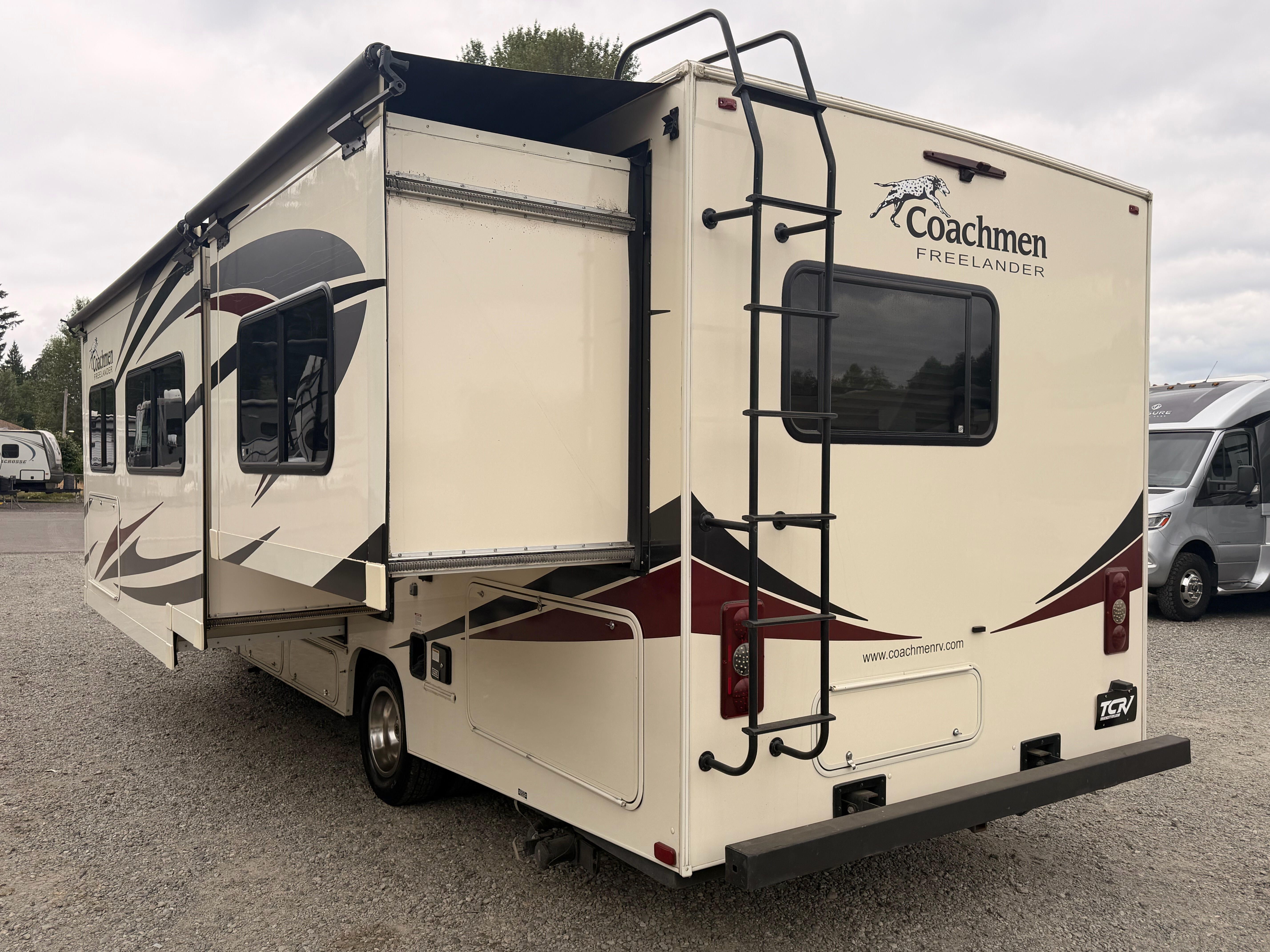 2018 Coachmen Freelander in sumner WA