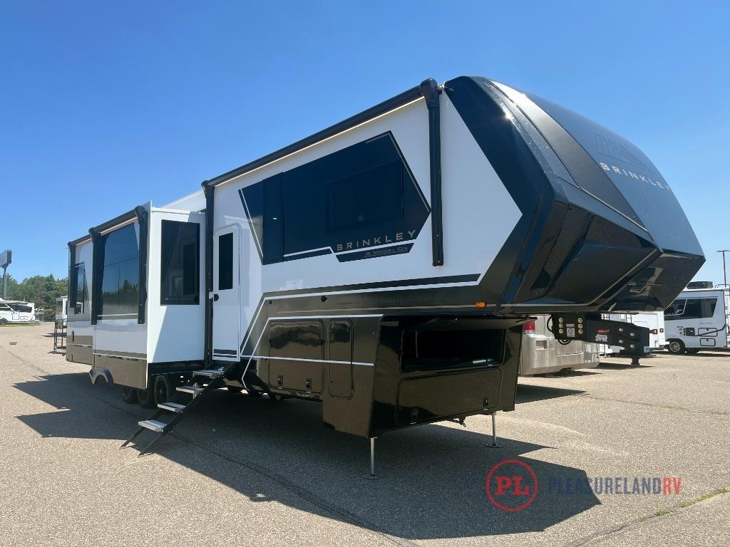 2027 Brinkley Model Gx 4000x in brainerd MN