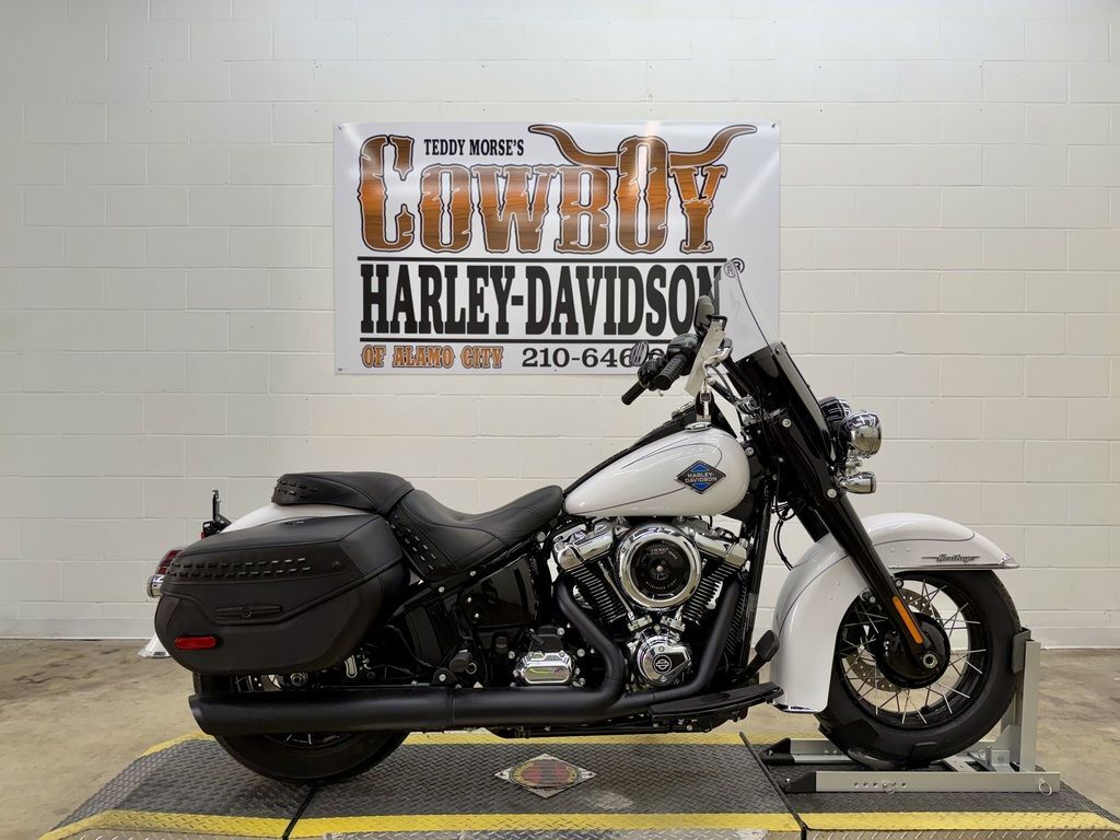 2025 Harley-Davidson® FLHC - Heritage Classic BASE in San Antonio, TX