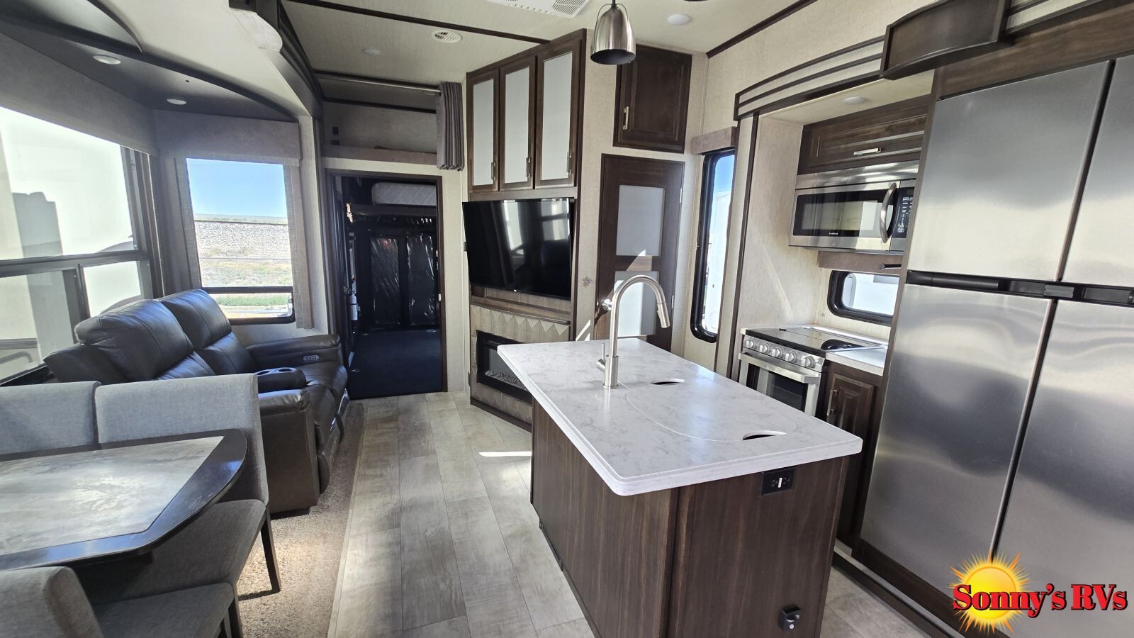 2019 Grand Design Momentum 397TH in evansville WY