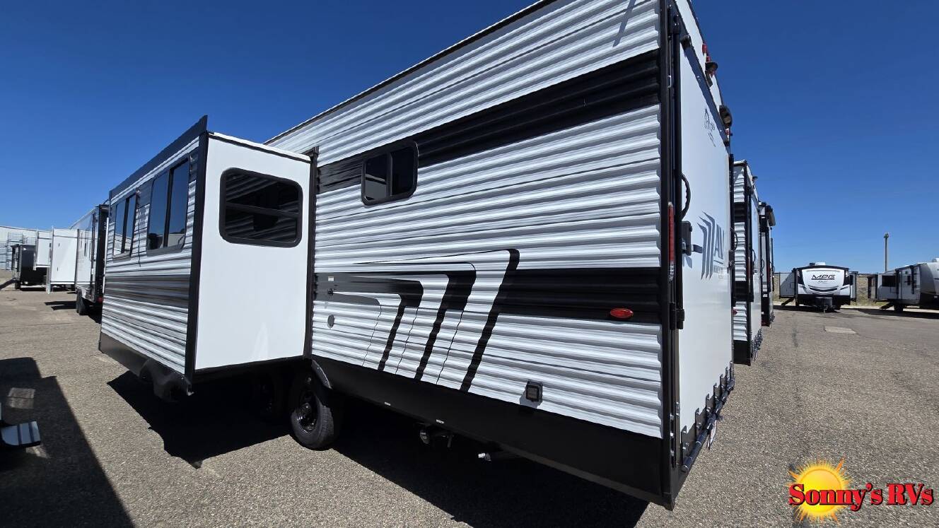 A photo of this 2026 Grand Design Momentum 28MAV