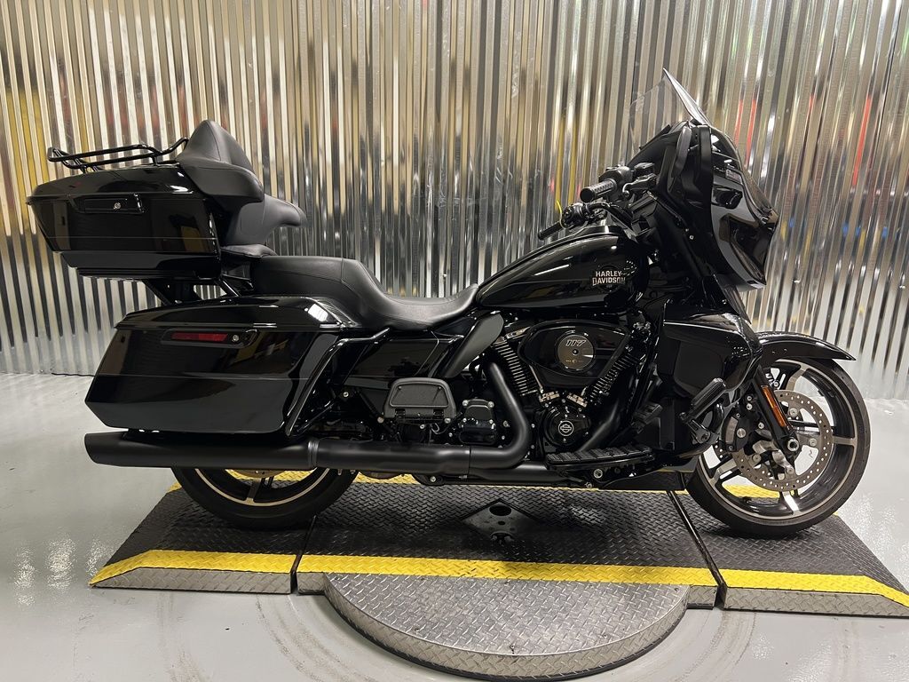 2025 Harley-Davidson® FLHXU - Street Glide® Ultra ULTRA in Beaumont, TX