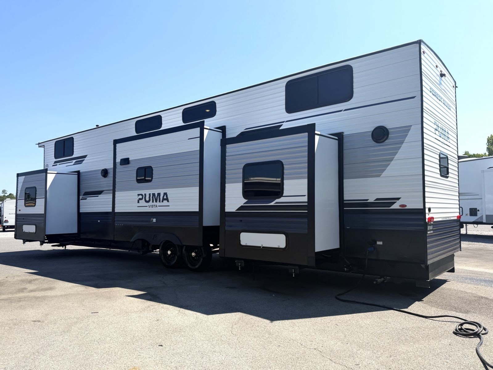 2027 Palomino Puma 421LFT in panama city FL