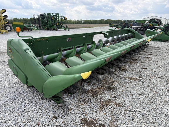 2018 John Deere 712C in Atwood, IL
