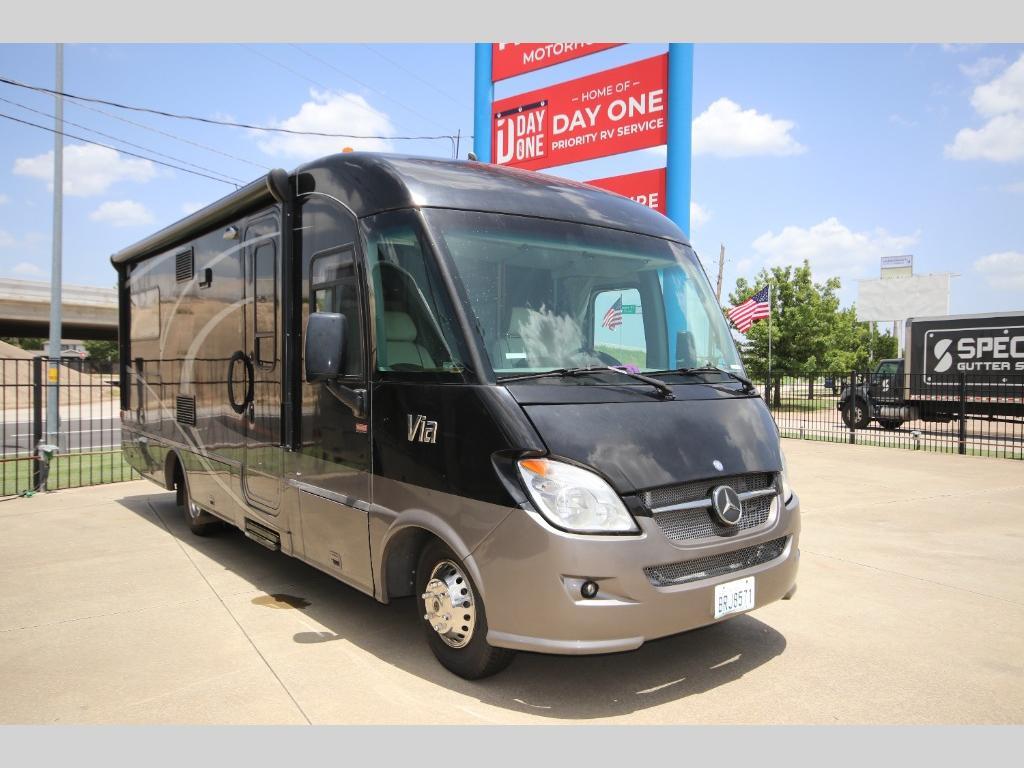 2014 Winnebago Via 25T in fort worth TX