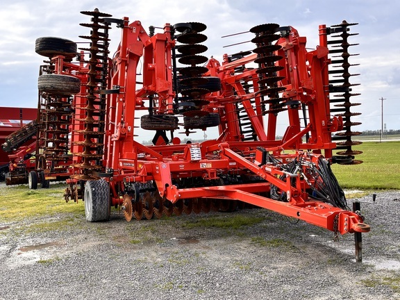 2022 Kuhn Krause 8010-40 in Monroeville, OH
