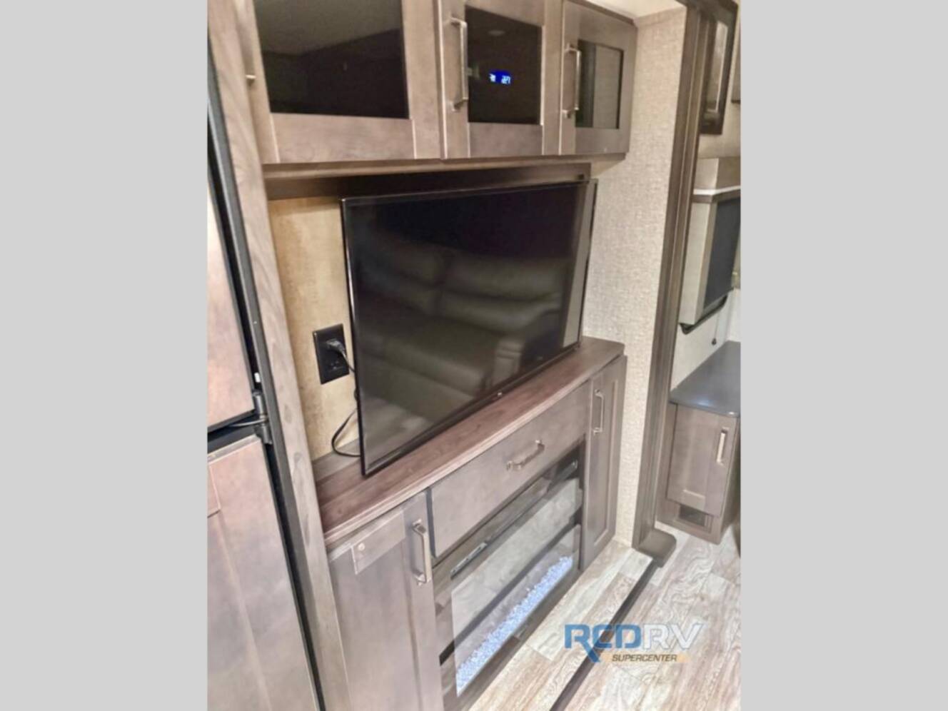 A photo of this 2021 Grand Design Reflection 297RSTS