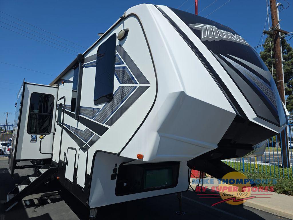 2018 Grand Design Momentum M-Class 381M in fountain valley CA