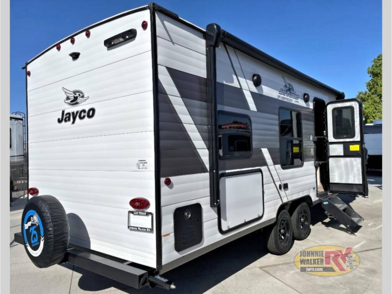 A photo of this 2027 Jayco Jay Flight SLX 260BHW