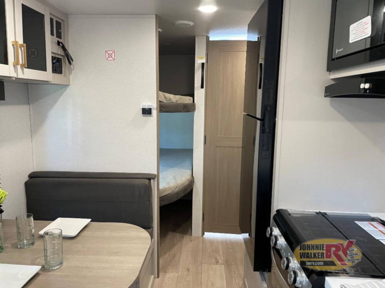 A photo of this 2027 Jayco Jay Flight SLX 260BHW