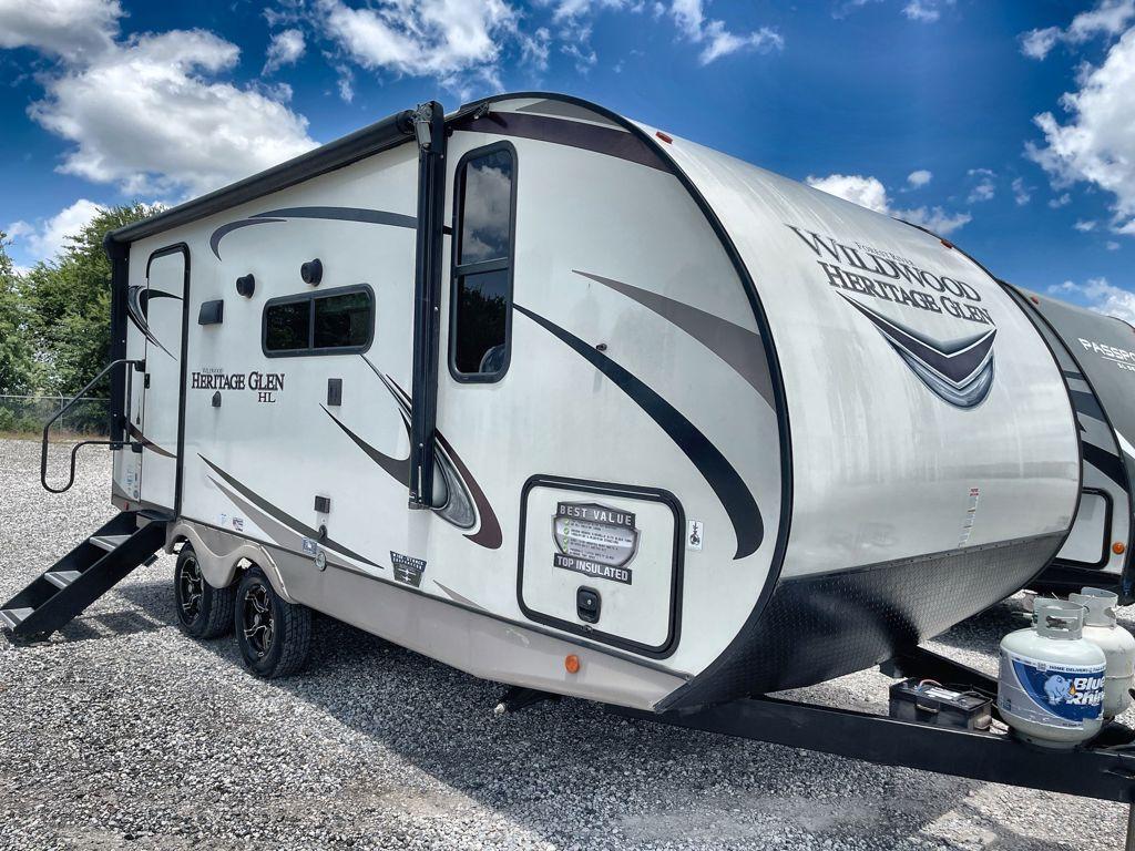 2021 Forest River Rv Wildwood Heritage Glen Hyper-Lyte 19RBHL in rockwall TX