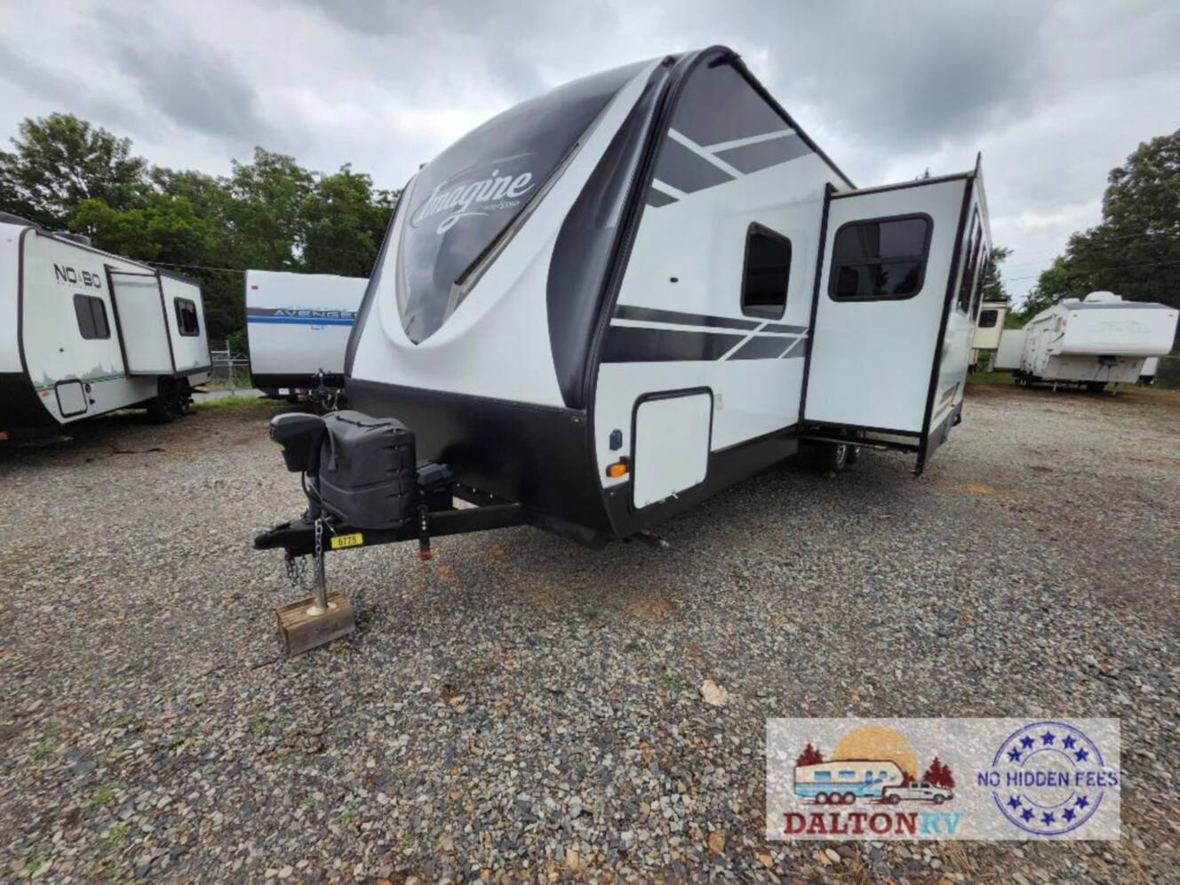 A photo of this 2019 Grand Design Imagine 2800BH