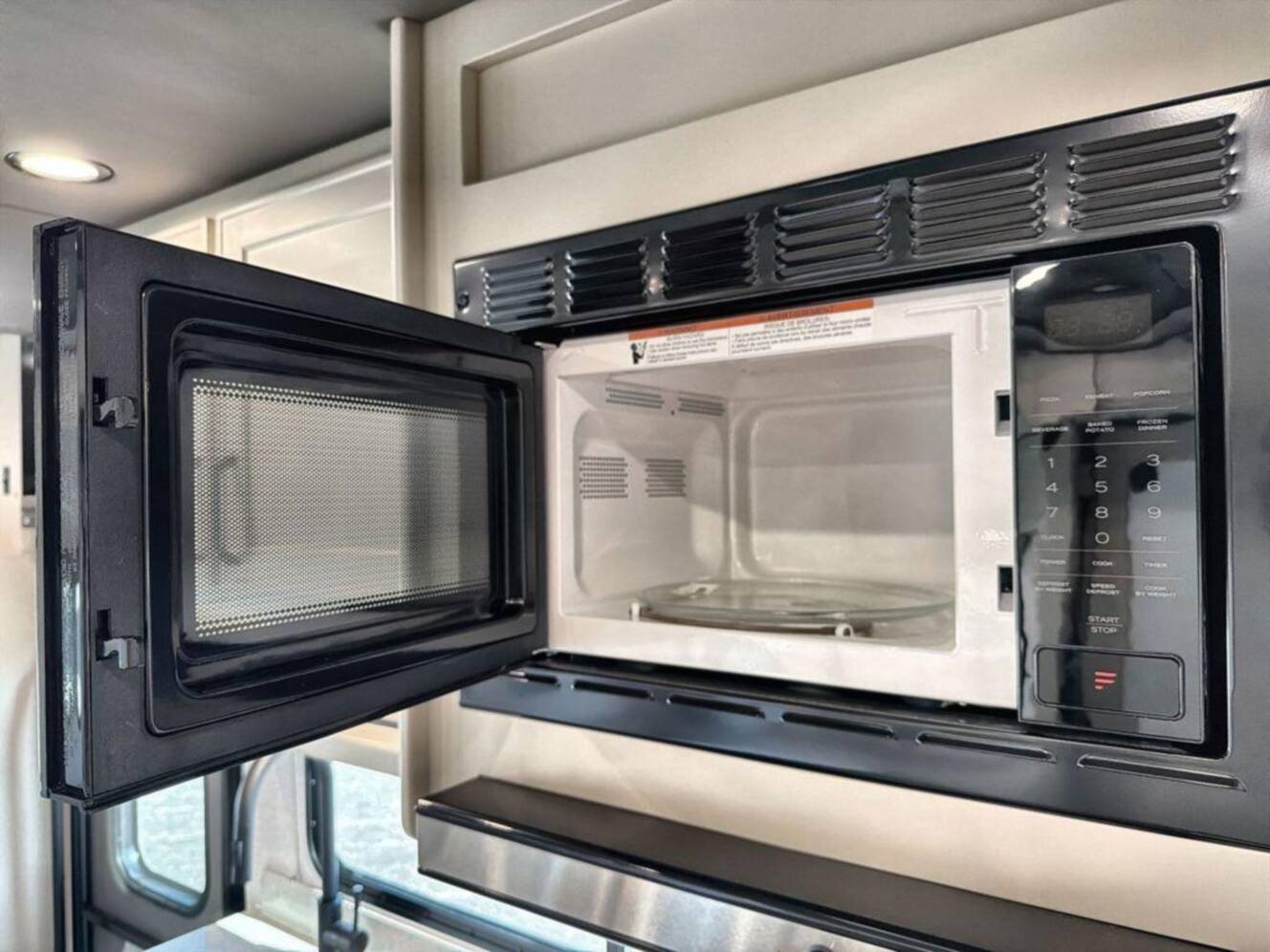 A photo of this 2027 Renegade Villagio 25RMC