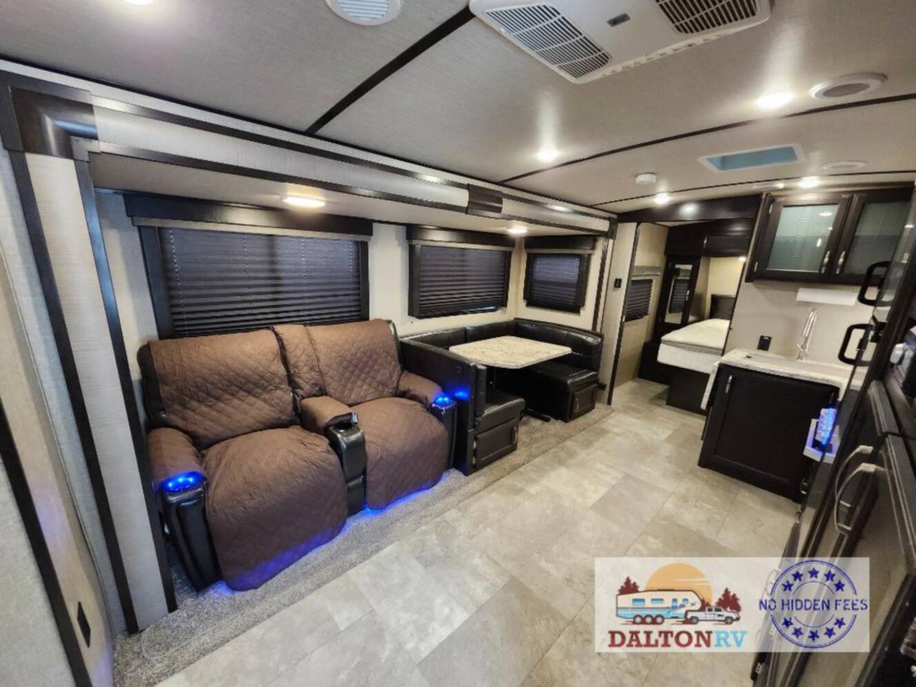 A photo of this 2019 Grand Design Imagine 2800BH