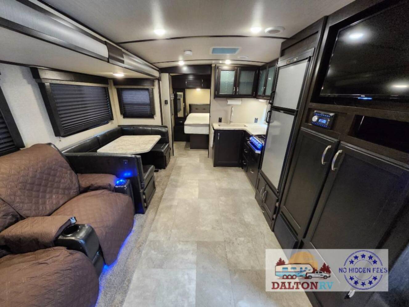 A photo of this 2019 Grand Design Imagine 2800BH
