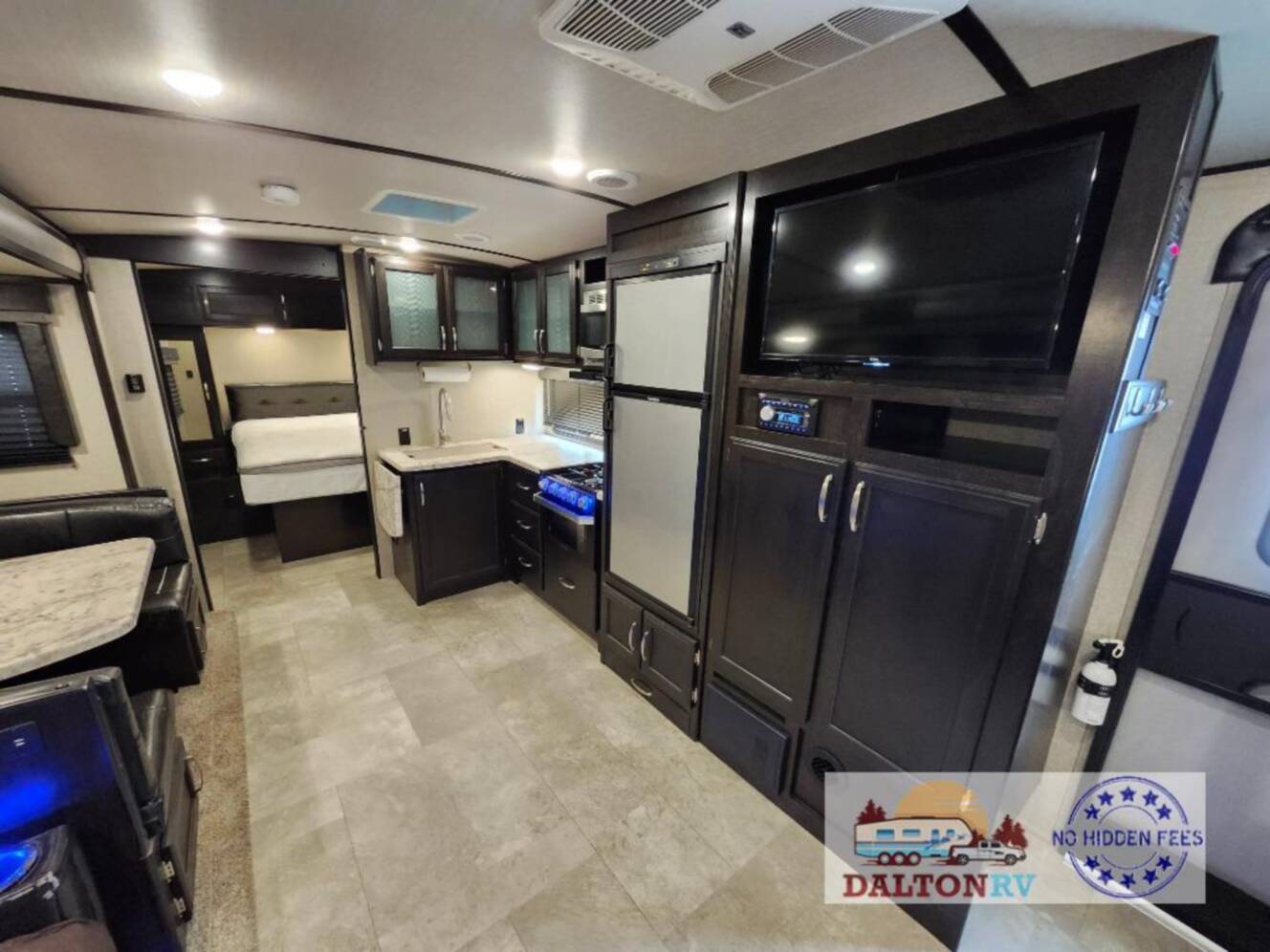 A photo of this 2019 Grand Design Imagine 2800BH