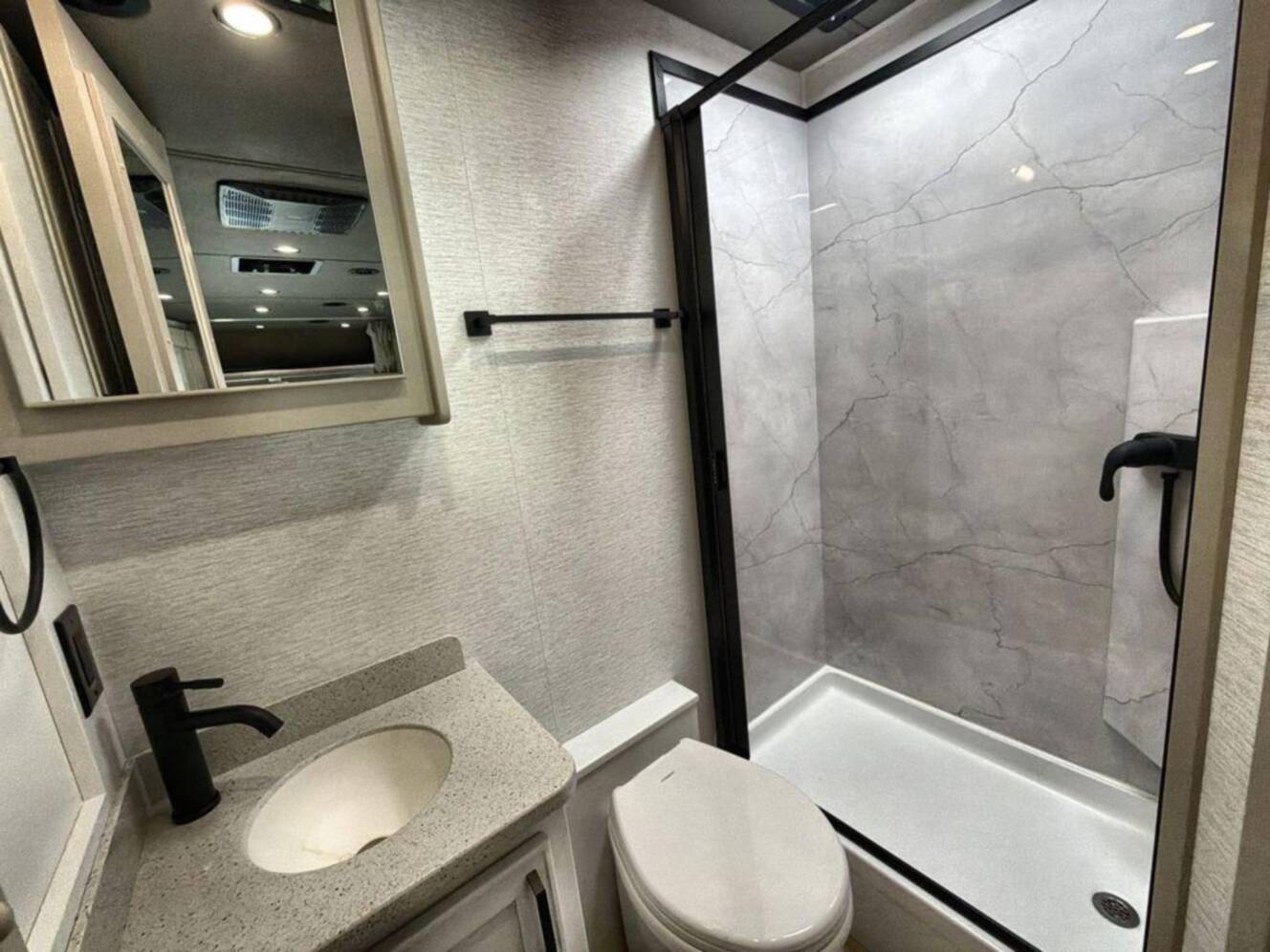 A photo of this 2027 Renegade Villagio 25RMC
