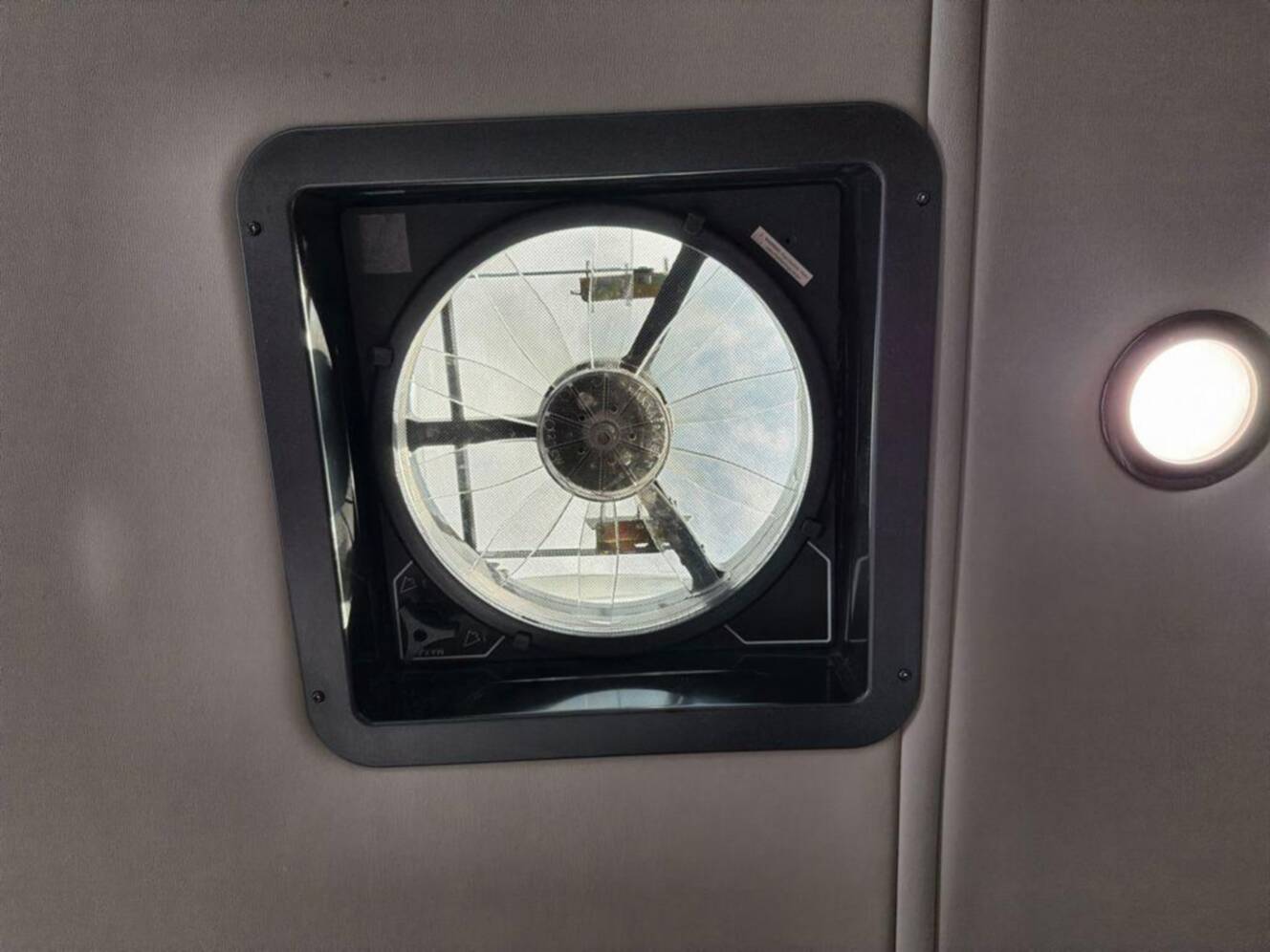 A photo of this 2027 Renegade Villagio 25RMC