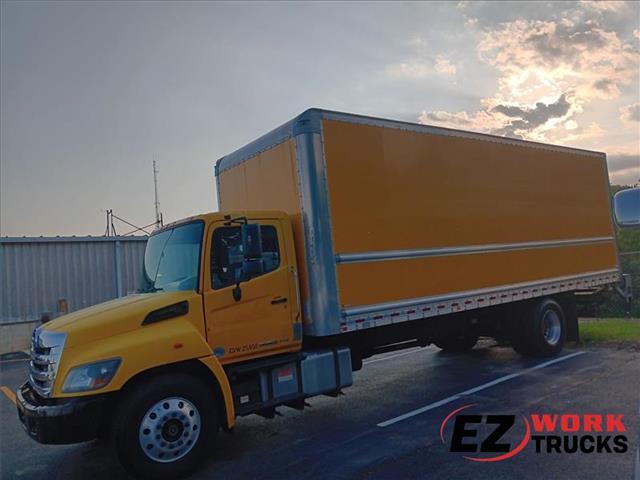 2019 HINO 268 in Harrington, DE