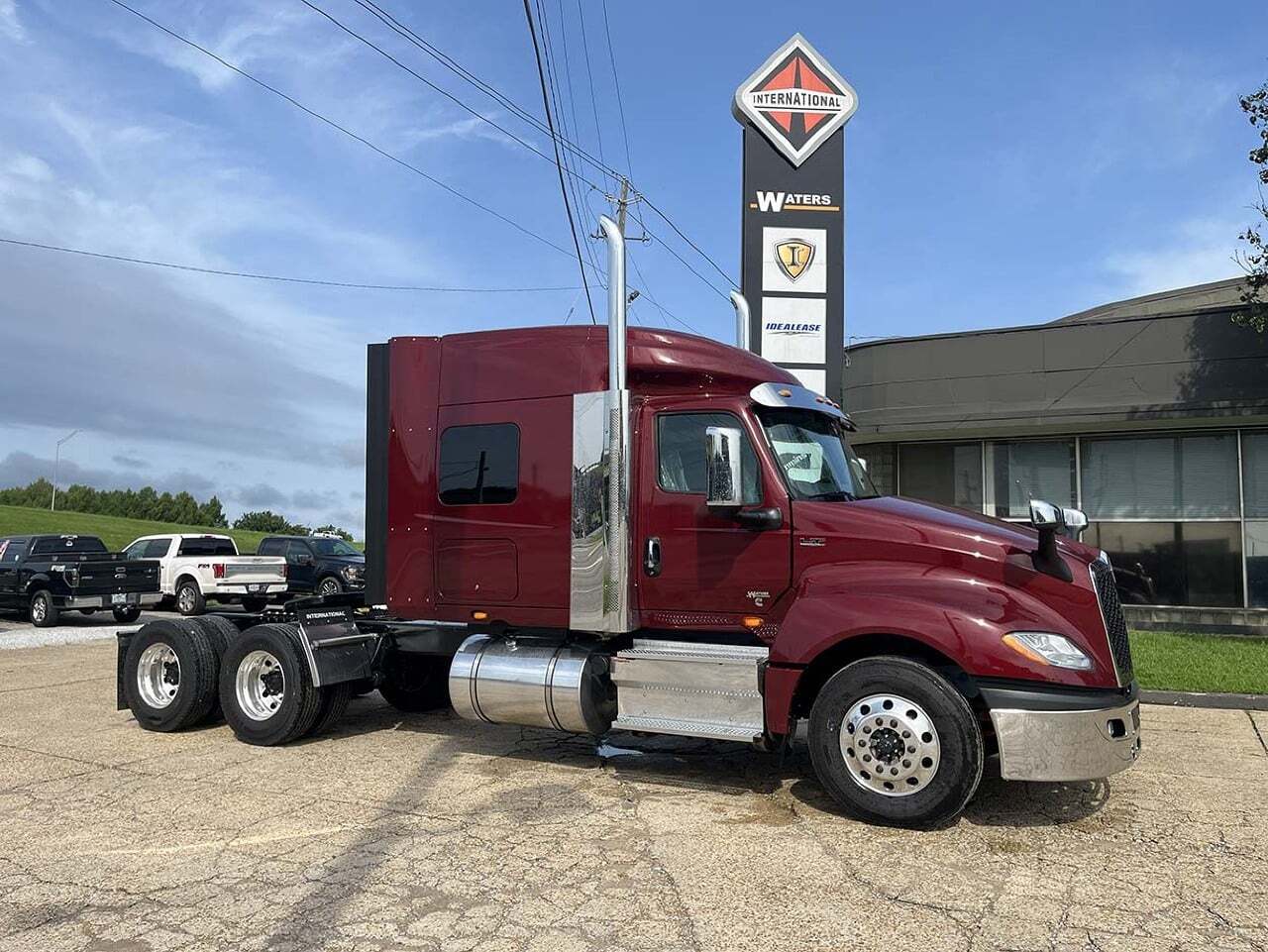2027 INTERNATIONAL LT 625 in Columbus, MS