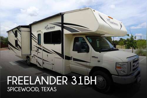 2020 Coachmen Freelander 31BH in spicewood TX
