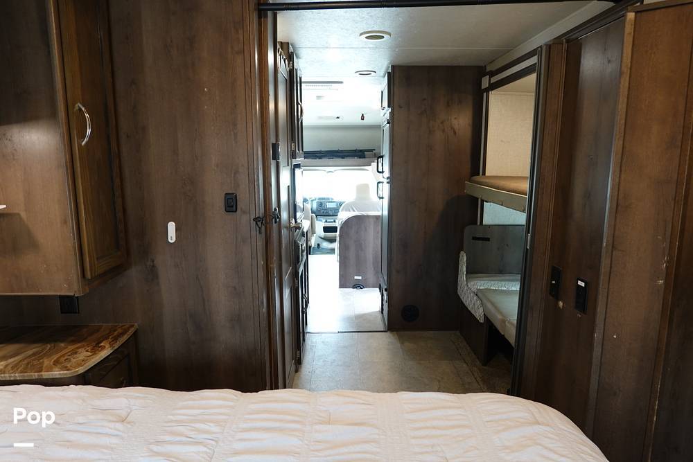 2020 Coachmen Freelander 31BH in spicewood TX