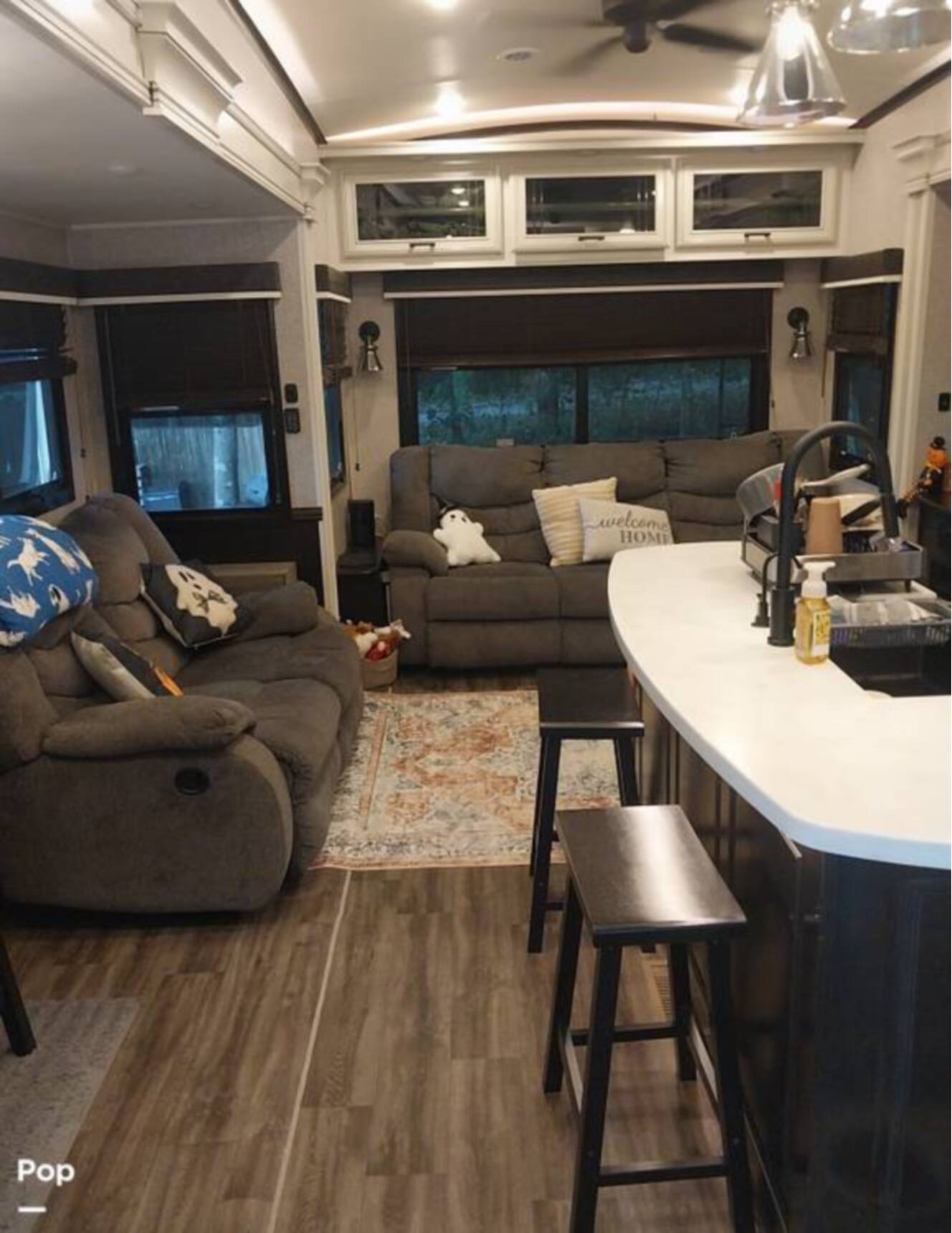 A photo of this 2023 Jayco Pinnacle 36FBTS