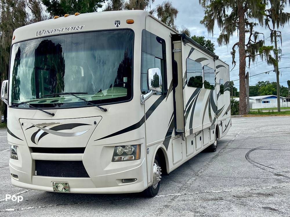 2015 Thor Motor Coach Windsport 34E in winter haven FL