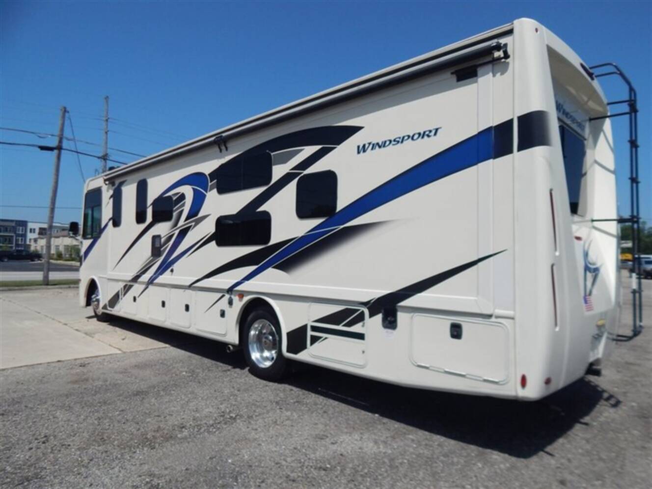 A photo of this 2022 Thor Windsport 34J