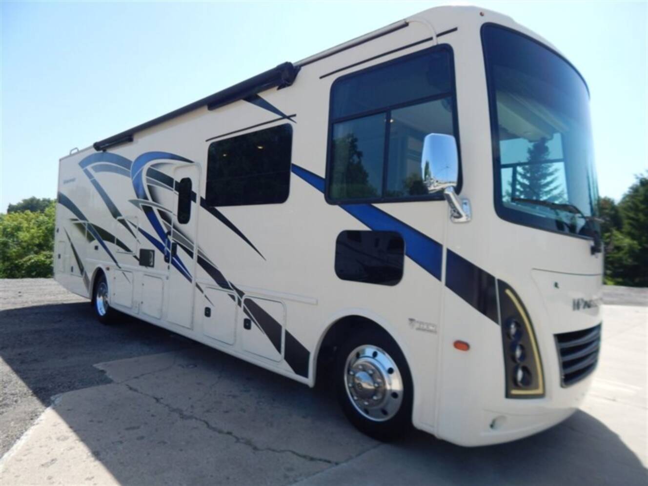 A photo of this 2022 Thor Windsport 34J