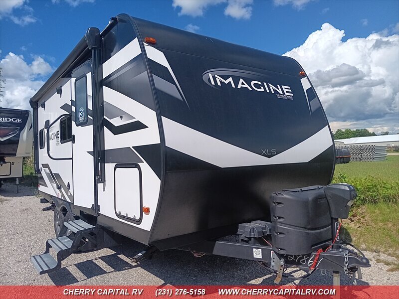 2023 Grand Design Rv Imagine XLS 17MKE in grawn MI
