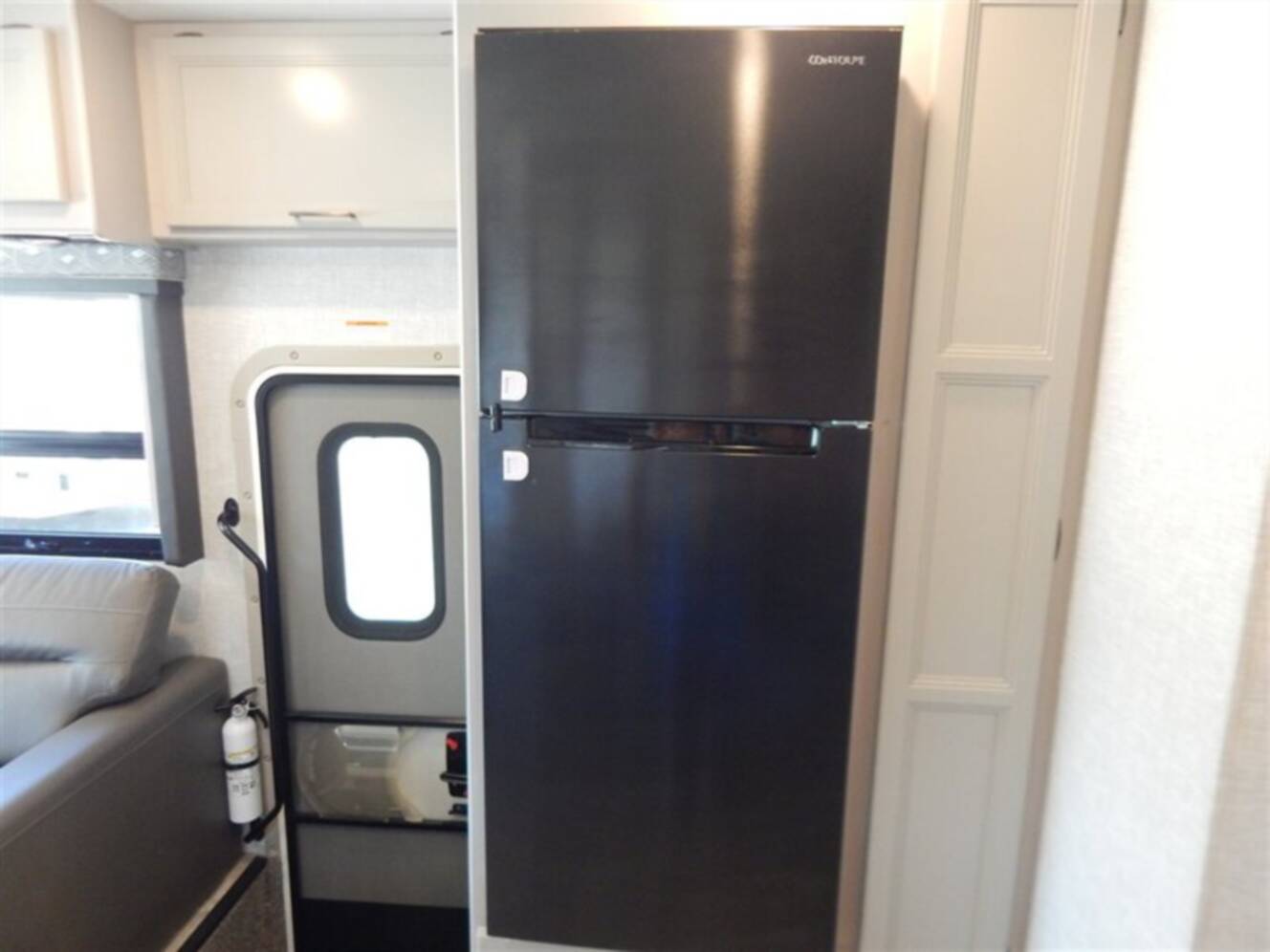 A photo of this 2022 Thor Windsport 34J