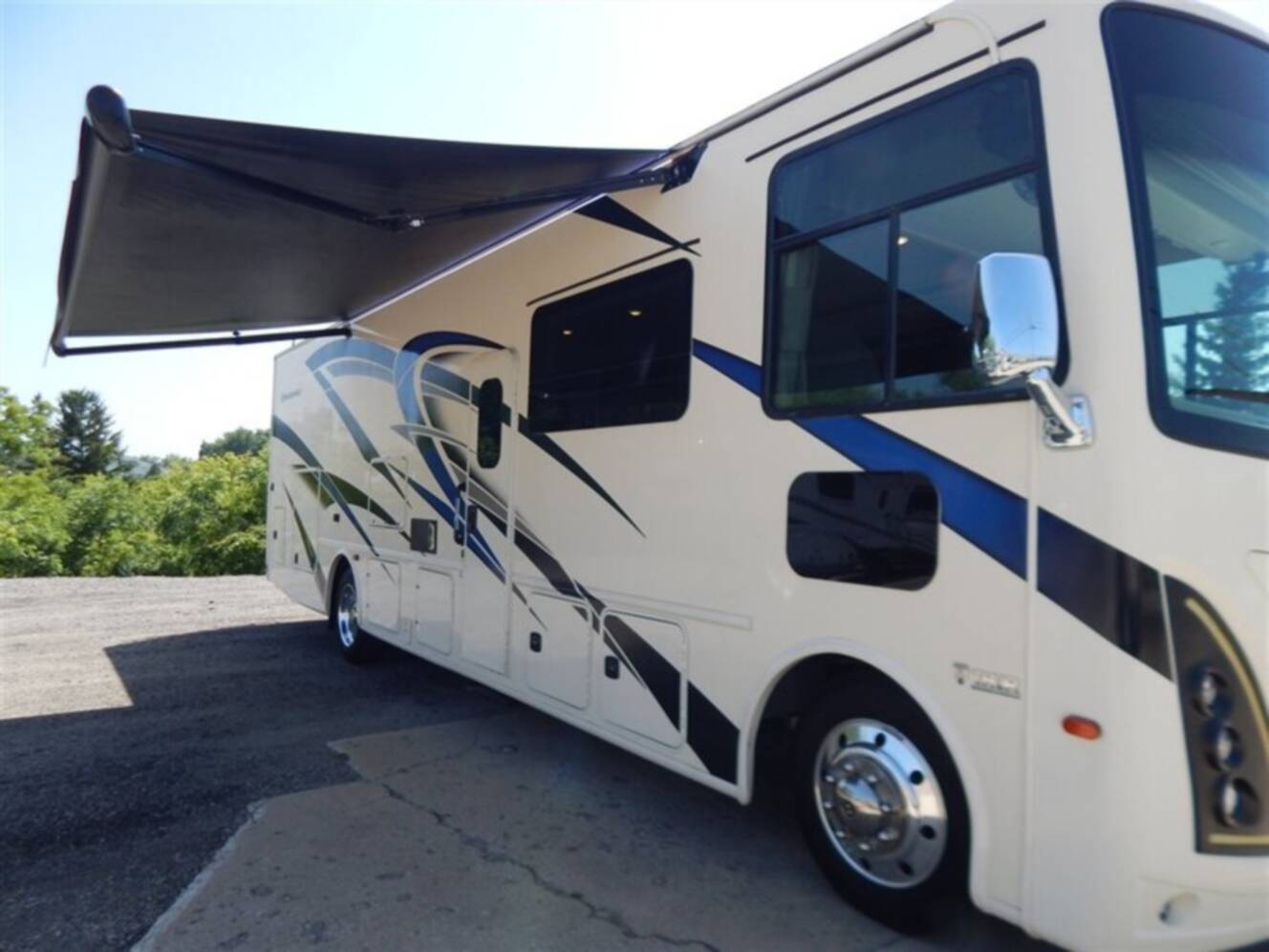 A photo of this 2022 Thor Windsport 34J