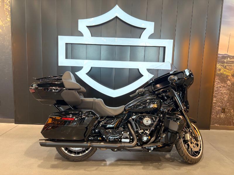2026 Harley-Davidson STREET GLIDE LIMITED LIMITED in Appleton, WI