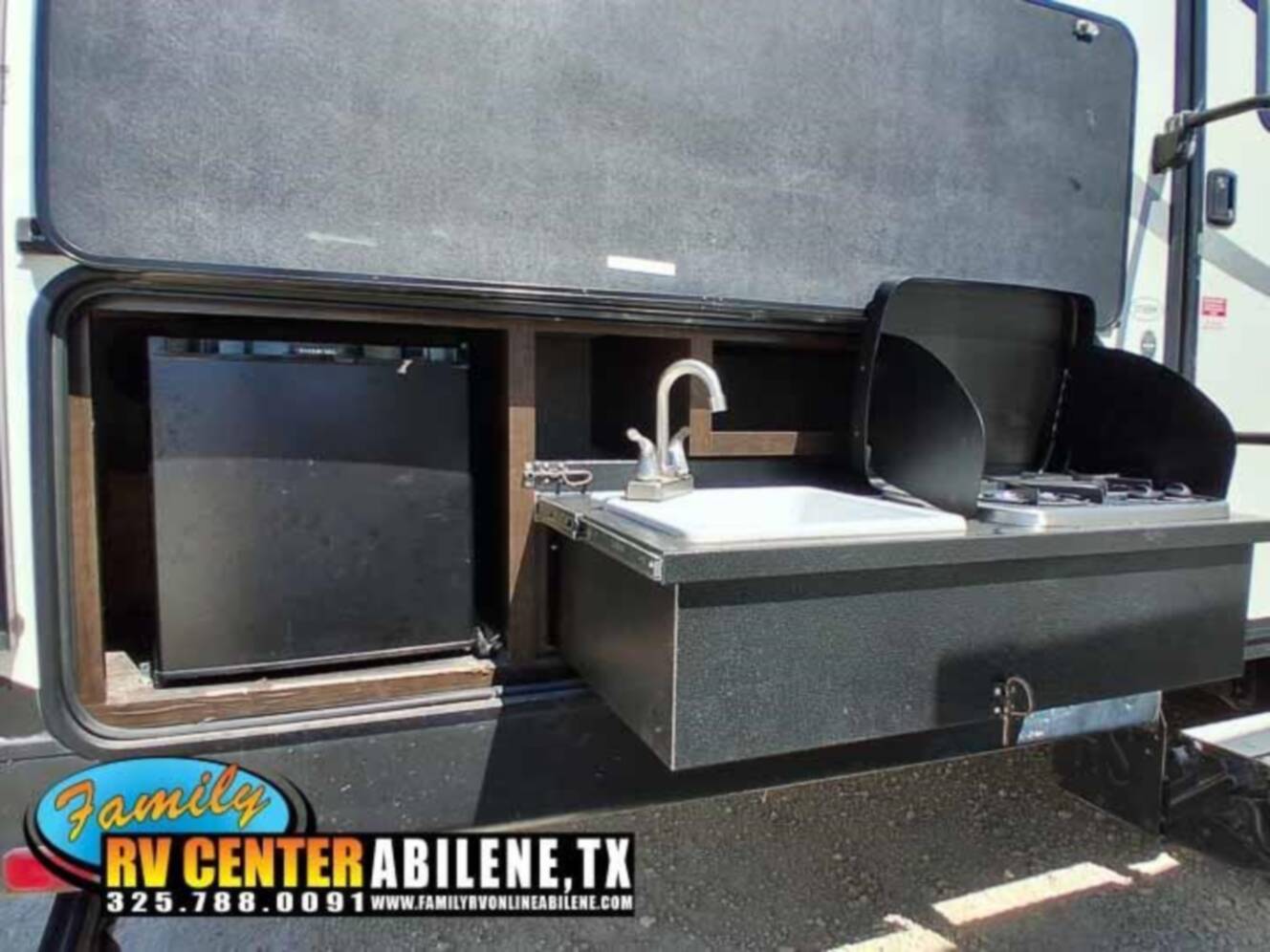 A photo of this 2019 Heartland SUNDANCE ULTRA LITE 278BH